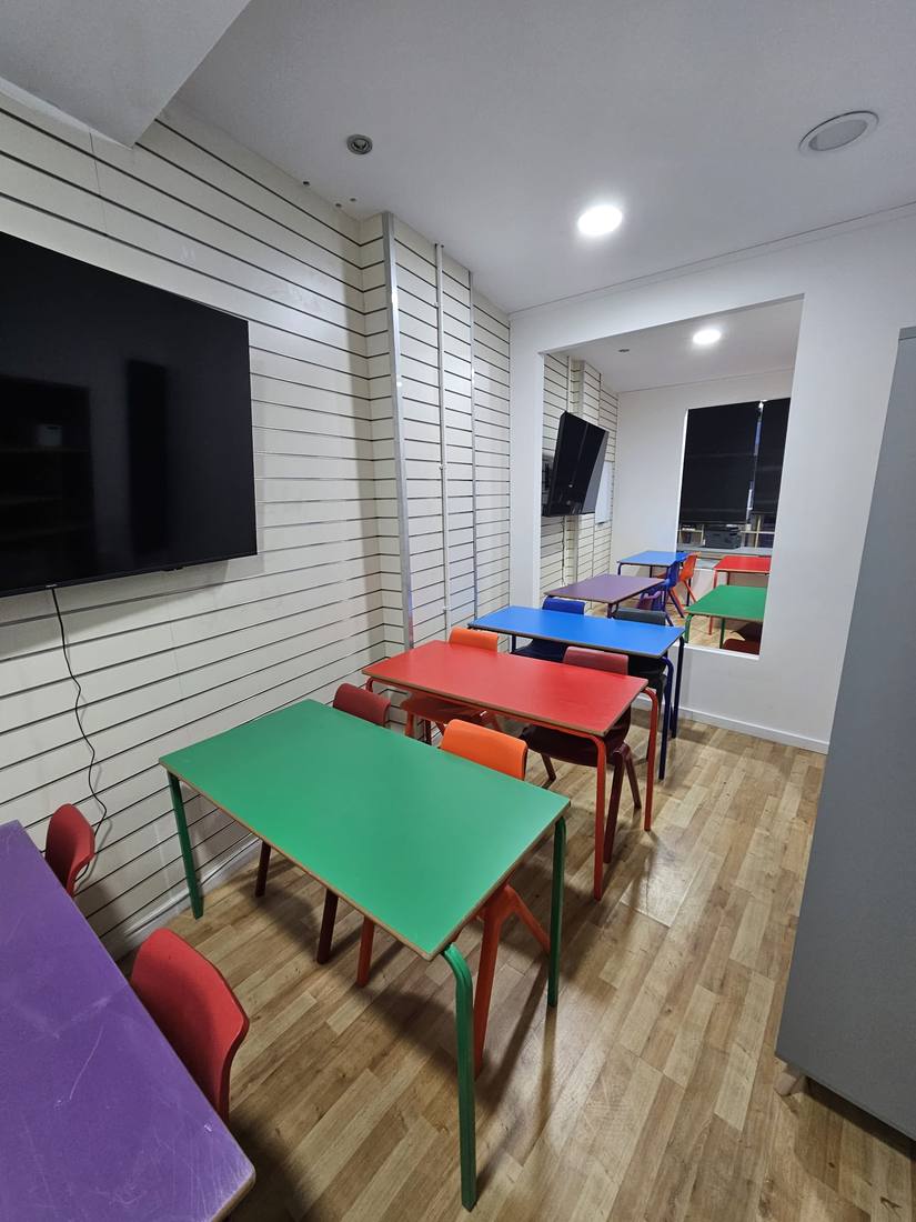 KS3 work space at Horizon Tuition Redbridge